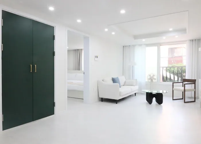 High-end House 公寓 *